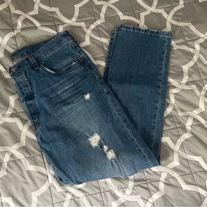 Levi's Blue Distressed Women Jeans